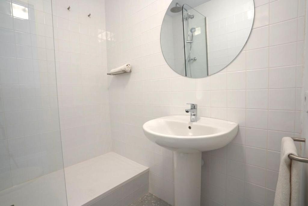 Hera Guest house